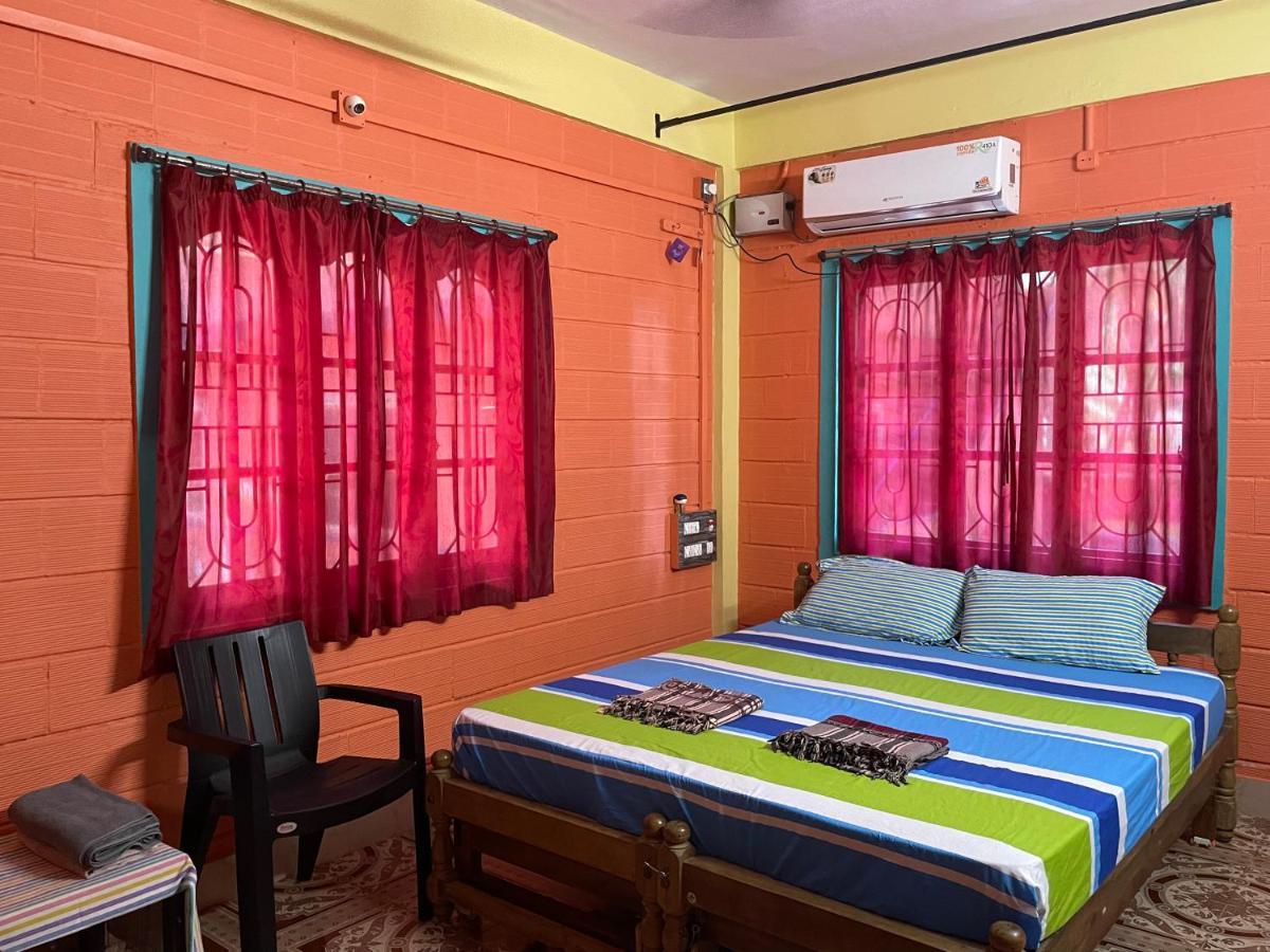 Nimmu Guest House & Restaurant Gokarna Gokarna  Exterior foto